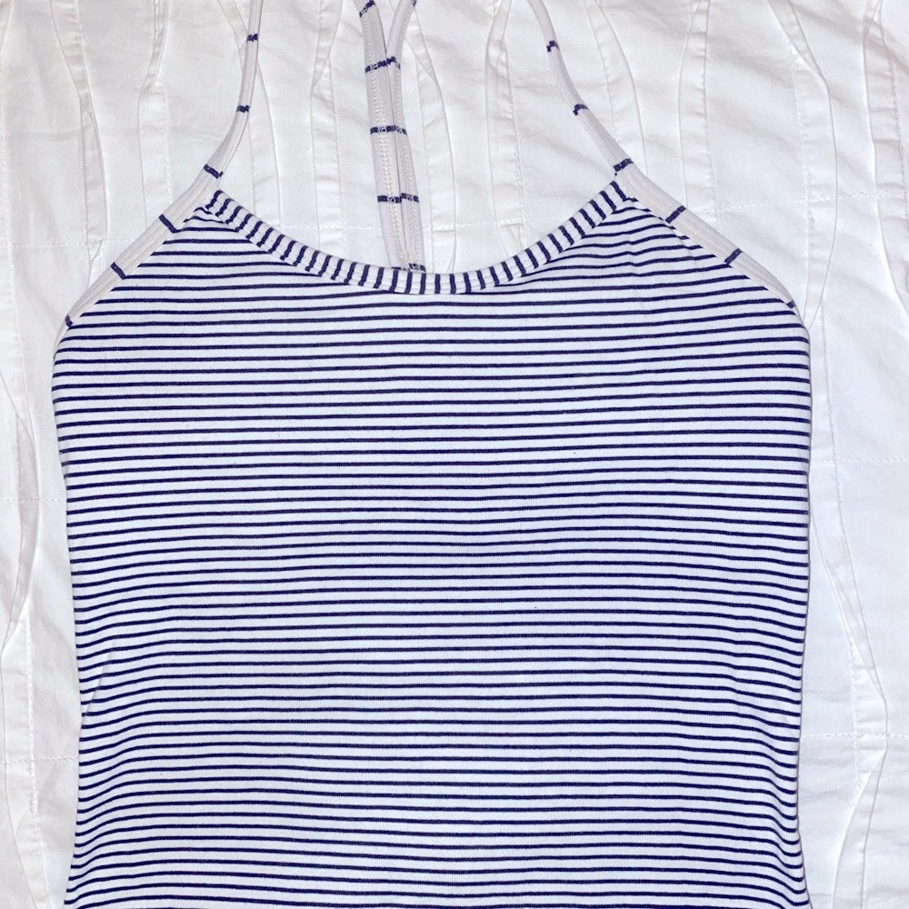 Lululemon tank